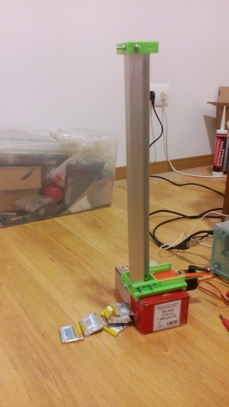 Csokoládé adagoló automata
mechanizmus