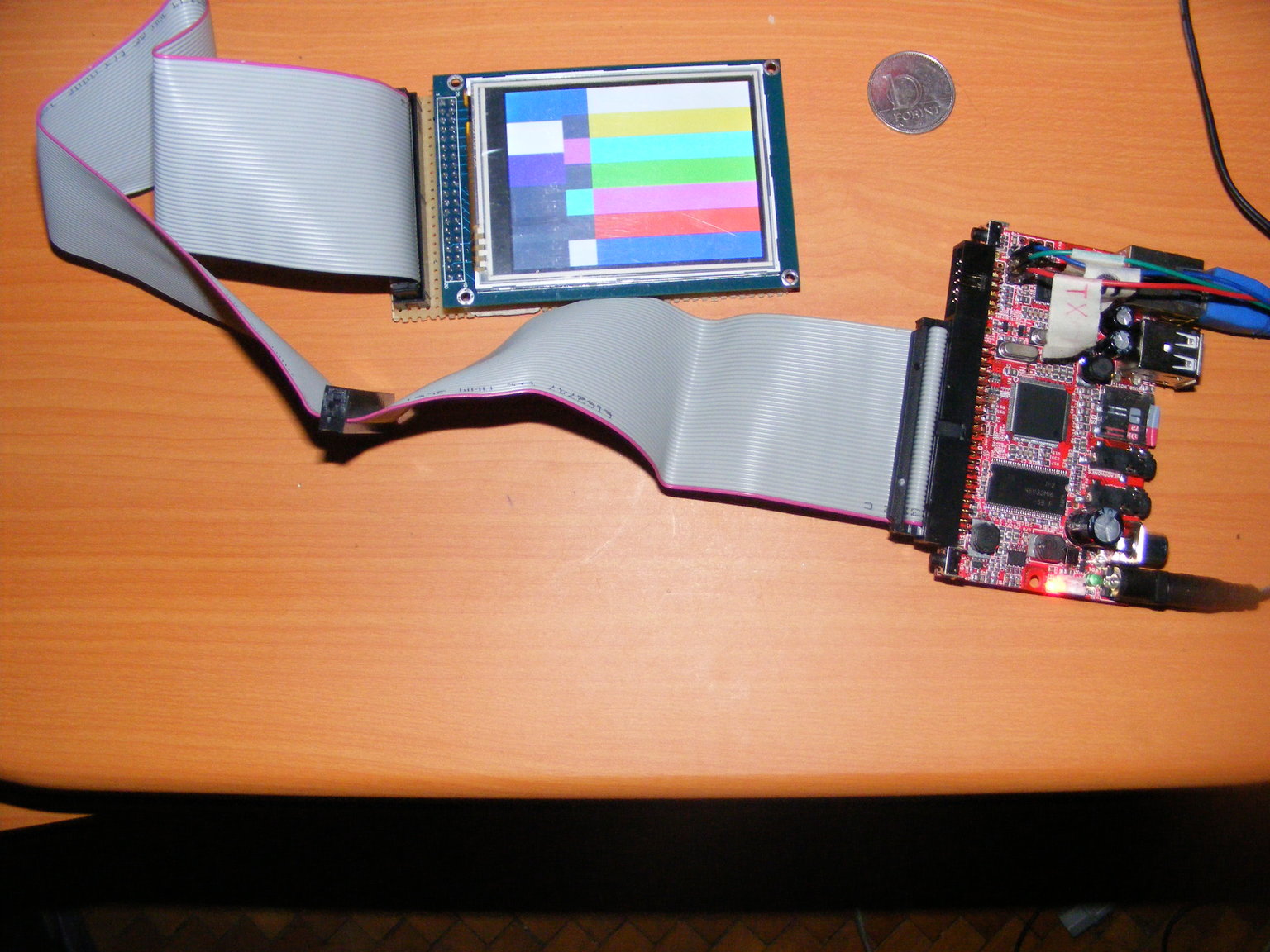 iMX233-OLinuXino-Maxi és SSD1289
LCD