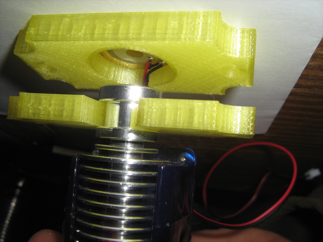 Piezo érzékelő,
auto bed leveling, automatikus ágy kalibrálás
2.
